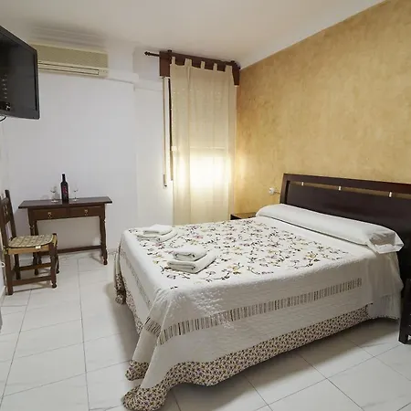 Virgen De Reyes Отель 2*