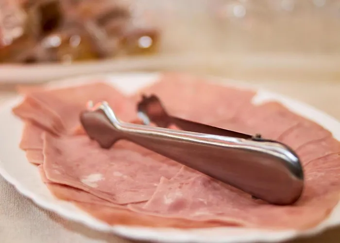 Hotel Virgen De Reyes 2*