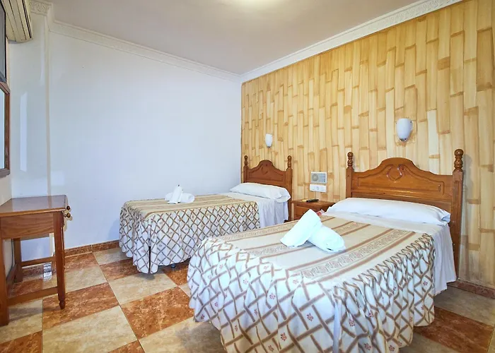 Virgen De Reyes Hotel