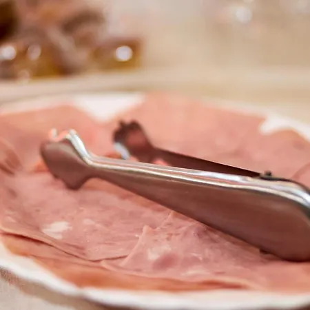 فندق Virgen De Reyes 2*