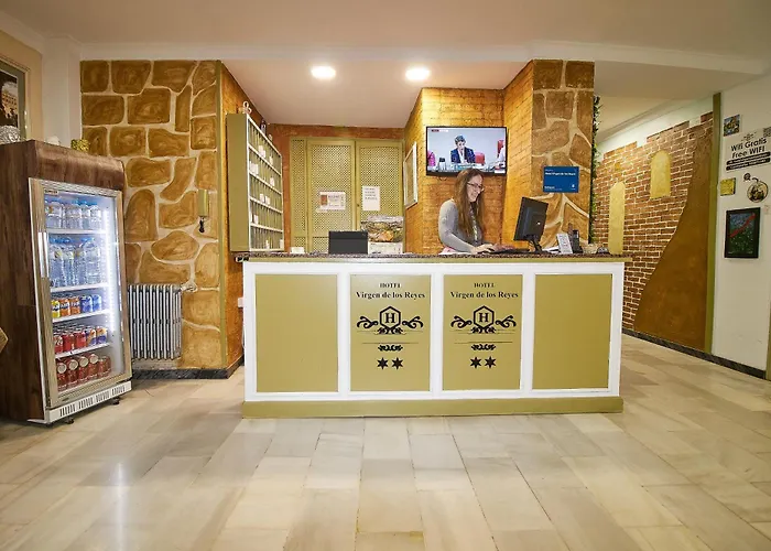 圣女德洛斯雷耶斯酒店 酒店