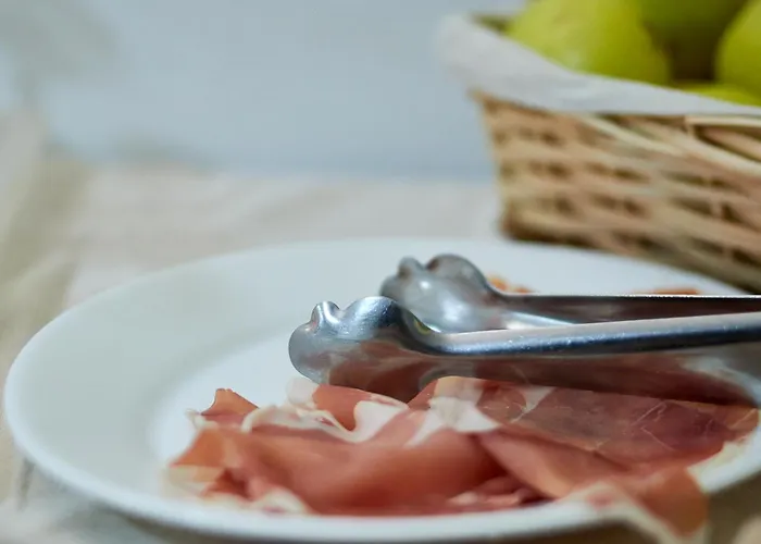 圣女德洛斯雷耶斯酒店 酒店 2*