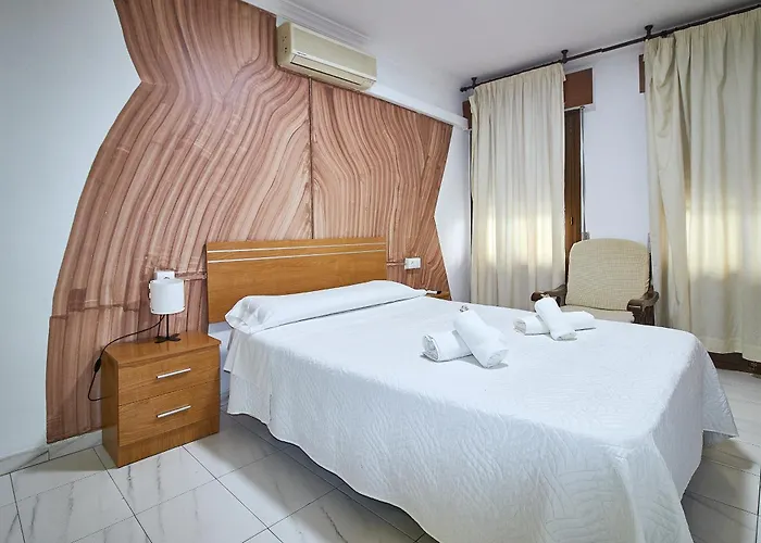 Virgen De Reyes Hotel